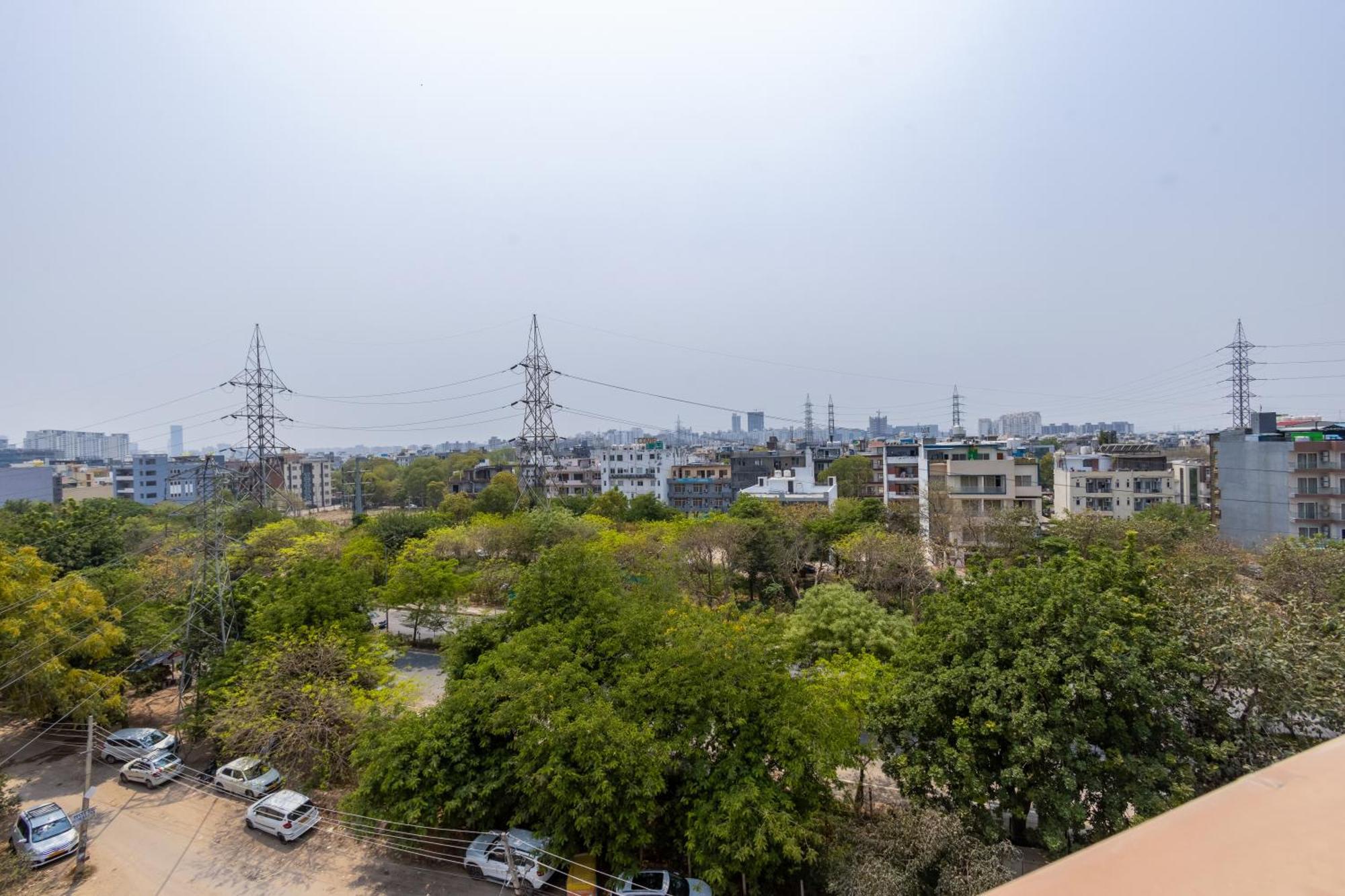 Kabul Hotel By Nexhub Palace - Medanta คูร์เคาน์ ภายนอก รูปภาพ