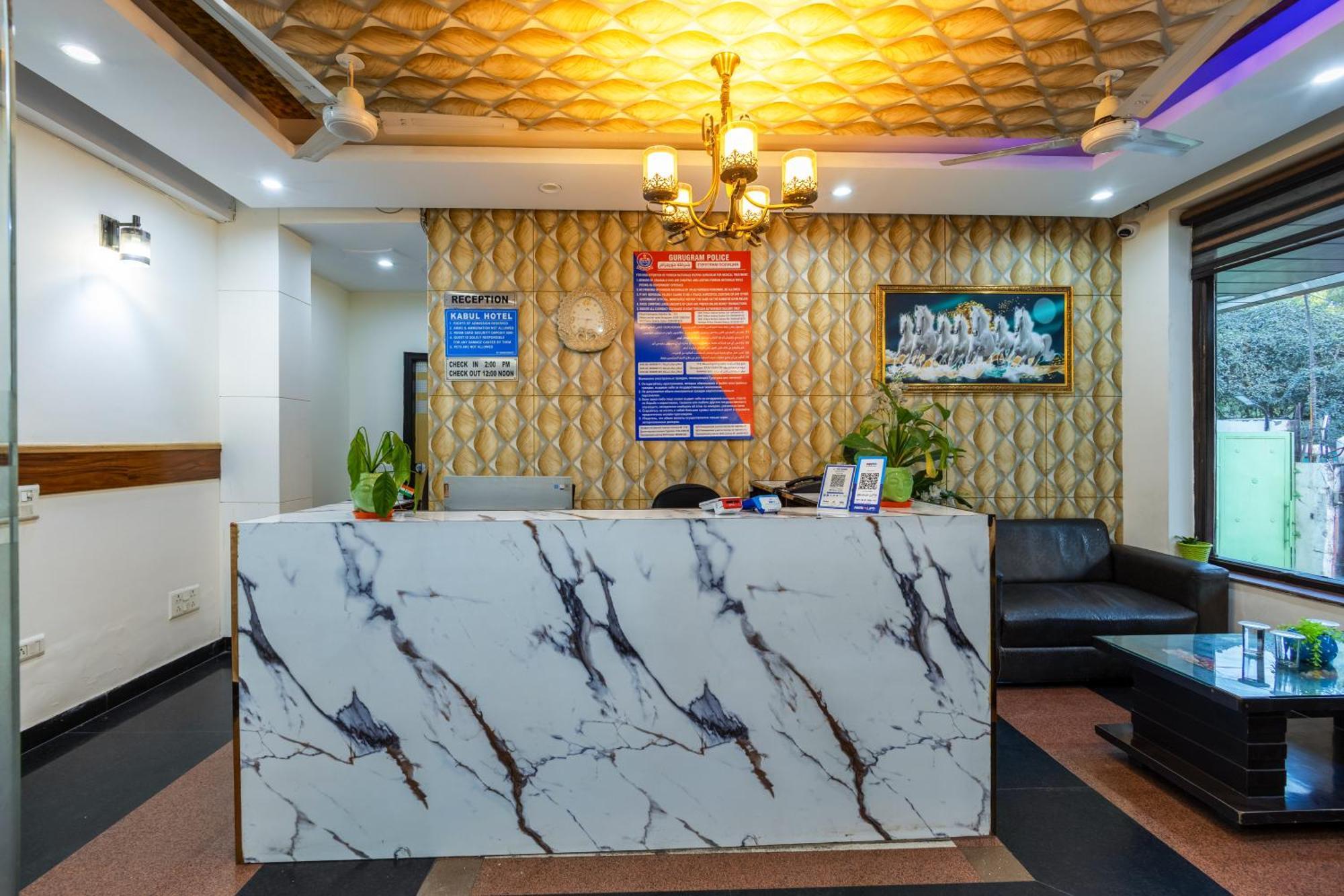 Kabul Hotel By Nexhub Palace - Medanta คูร์เคาน์ ภายนอก รูปภาพ
