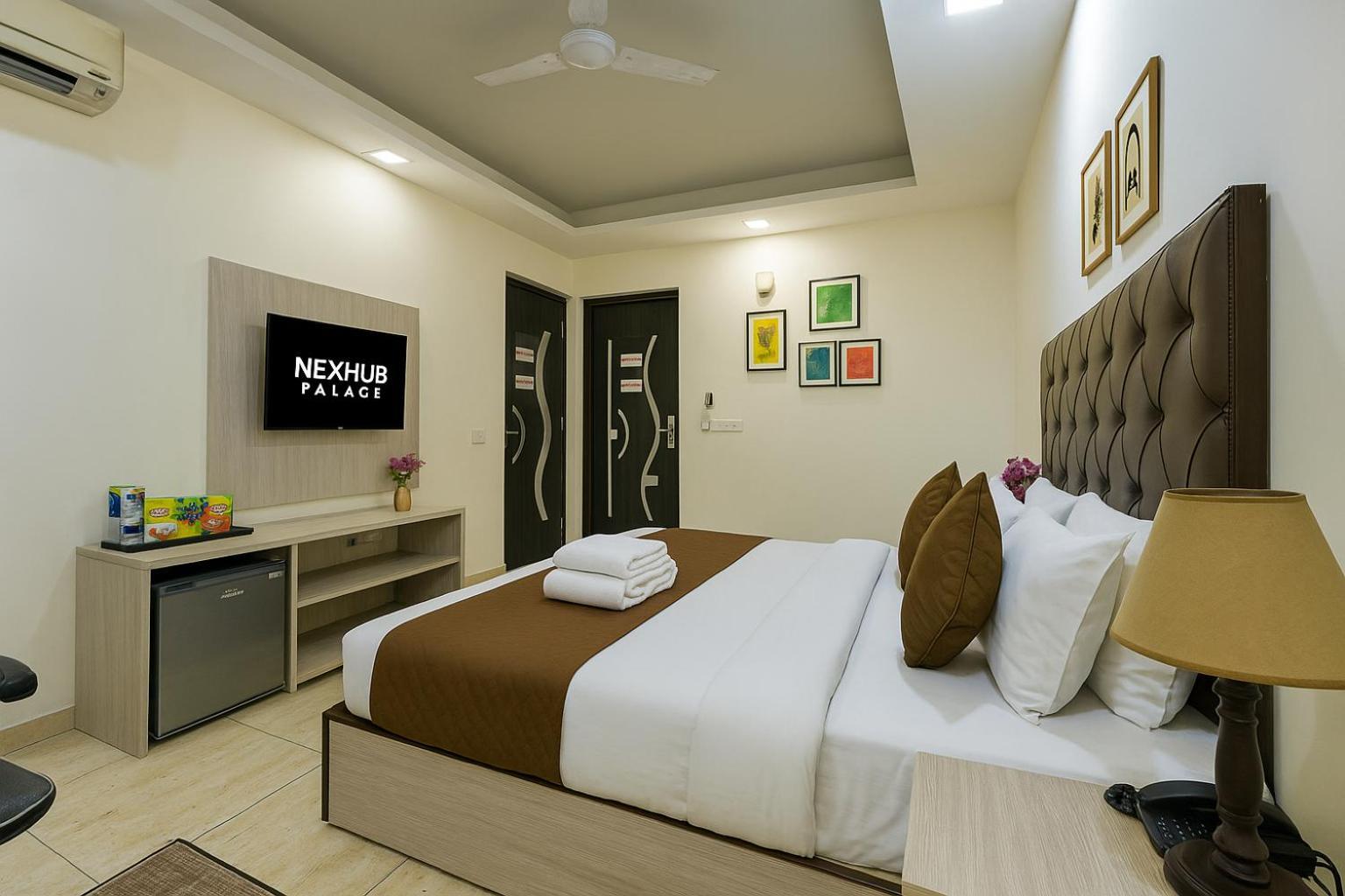 Kabul Hotel By Nexhub Palace - Medanta คูร์เคาน์ ภายนอก รูปภาพ